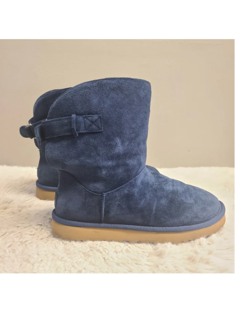 UGG Australia Remora Winter Boots Womens Size 10 EUR 41 Blue Leather Sheepskin